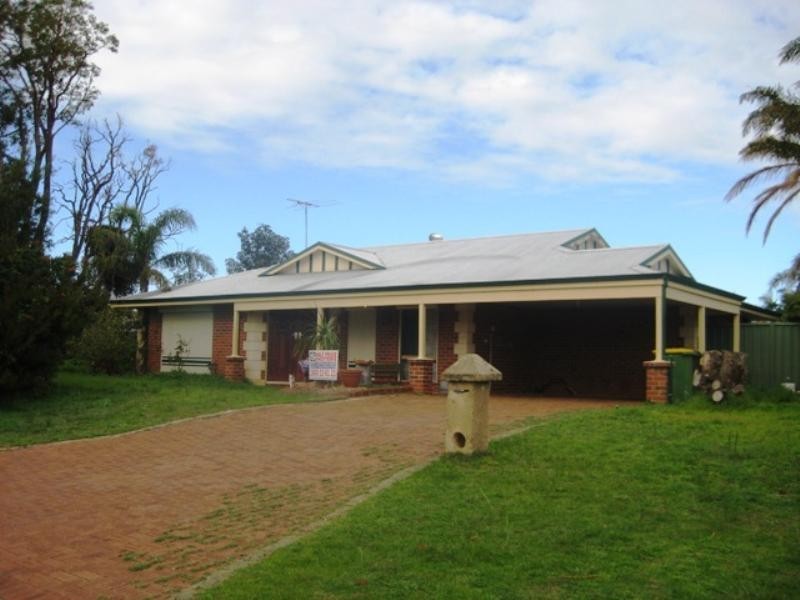 24 Lilystone Retreat, Erskine WA 6210