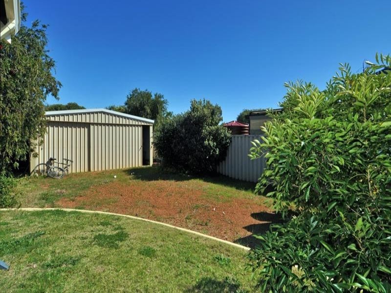 8 Phillips Way, North Yunderup WA 6208