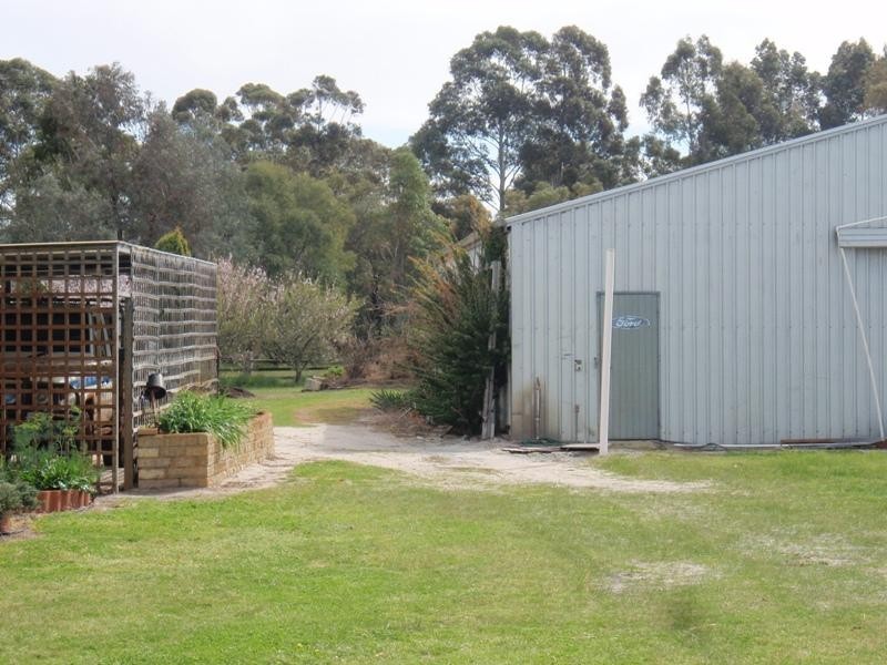38 Shenton Road, Barragup WA 6209