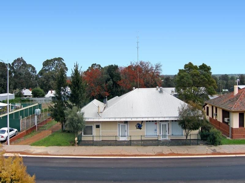 95 South Western High Way, Waroona WA 6215