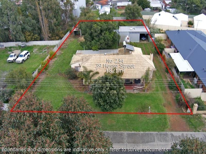 39 Hesse Street, Waroona WA 6215
