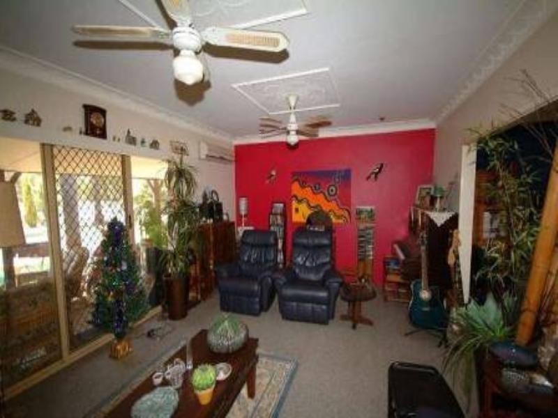 30 Shenton Road, Barragup WA 6209