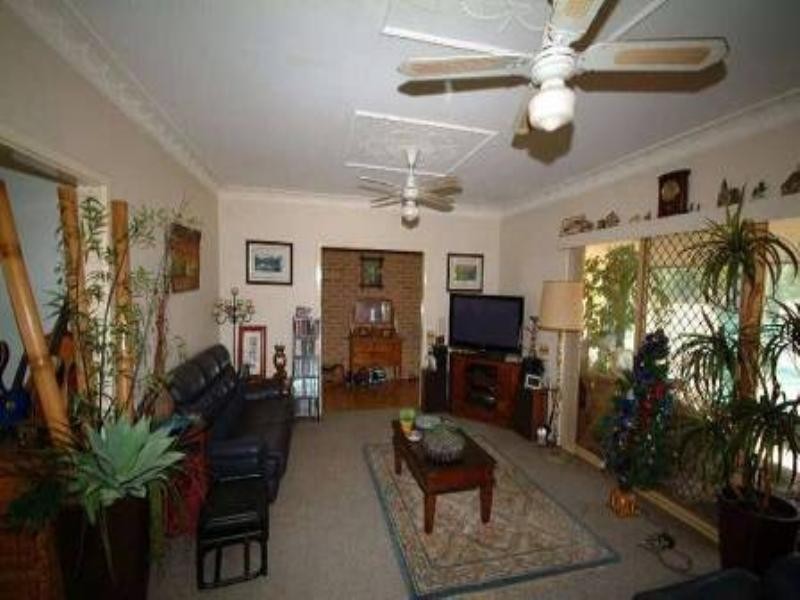 30 Shenton Road, Barragup WA 6209