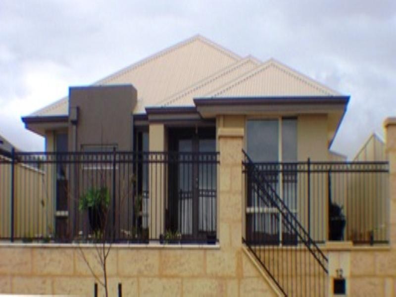 12 Salome Crescent, Lakelands WA 6180