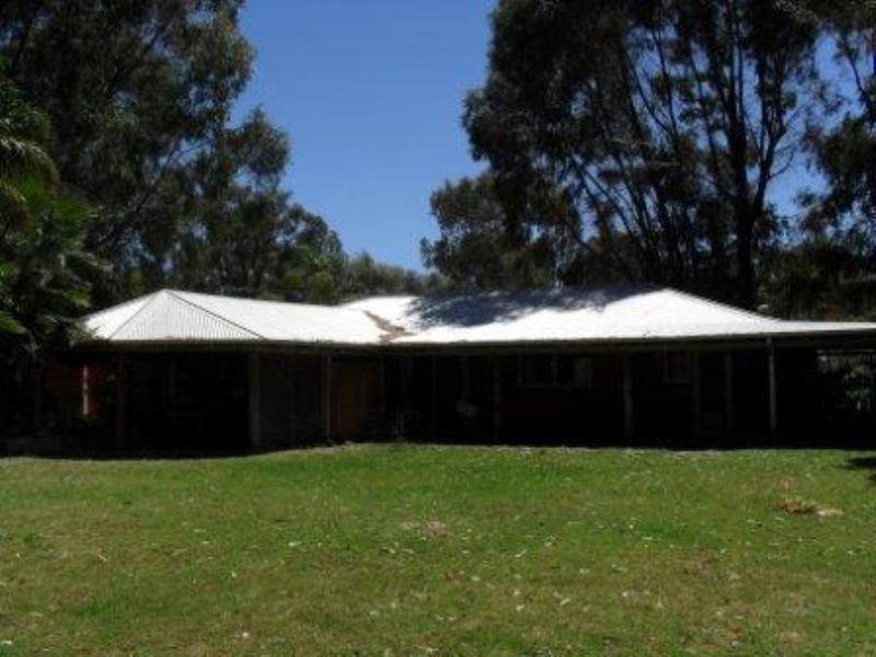 2 Queenscliff Rise, Greenfields WA 6210