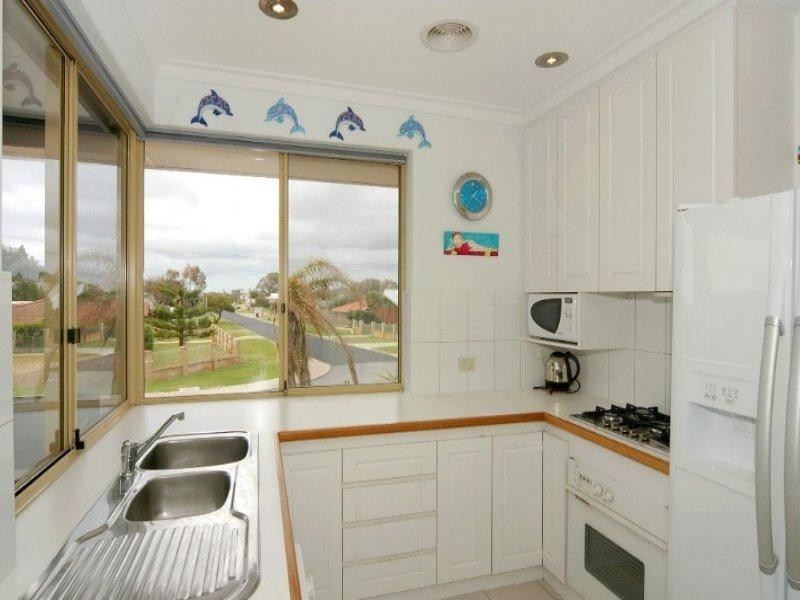 5A Adonis Road, Silver Sands WA 6210