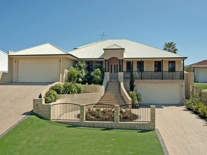 34 Mippi Road, Halls Head WA 6210