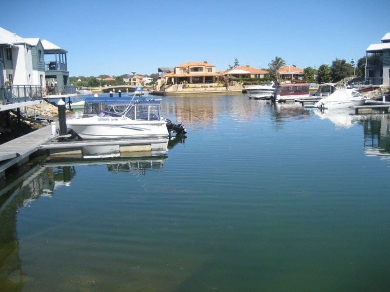 24/206 Mary Street, Halls Head WA 6210