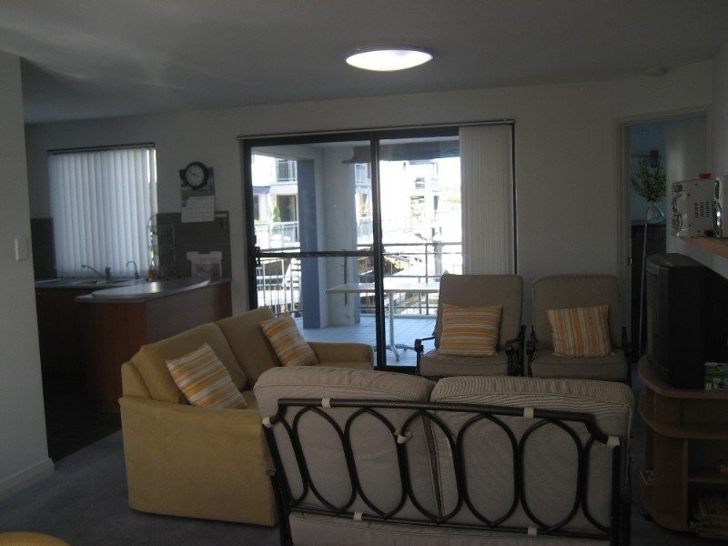 24/206 Mary Street, Halls Head WA 6210