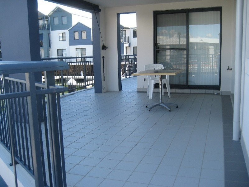 24/206 Mary Street, Halls Head WA 6210