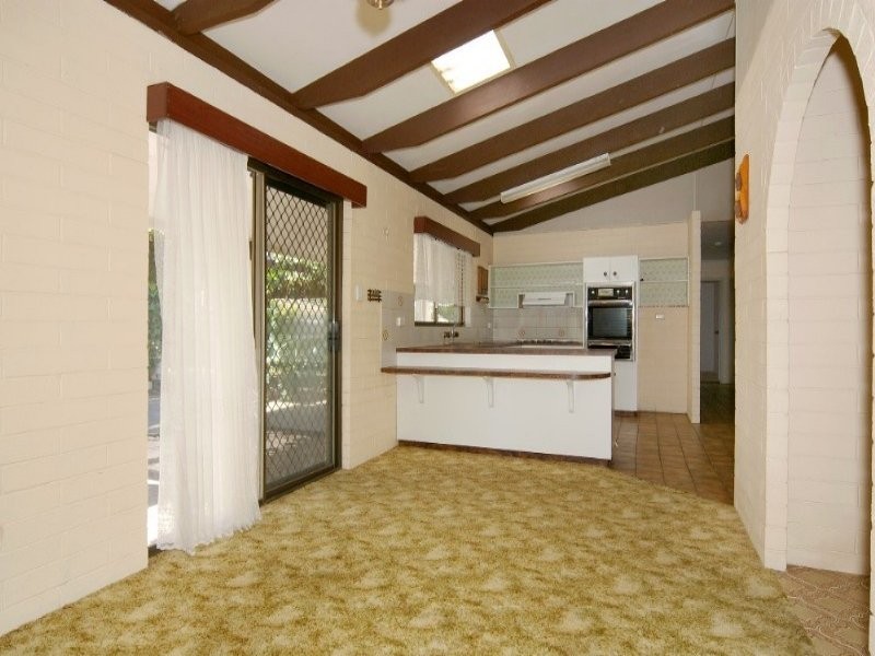 7 Banjup Road, Greenfields WA 6210