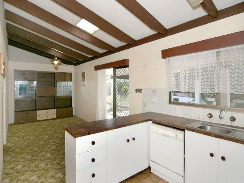 7 Banjup Road, Greenfields WA 6210