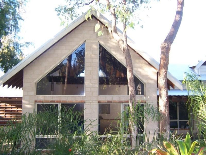 19 Estuary Cove, Bouvard WA 6211