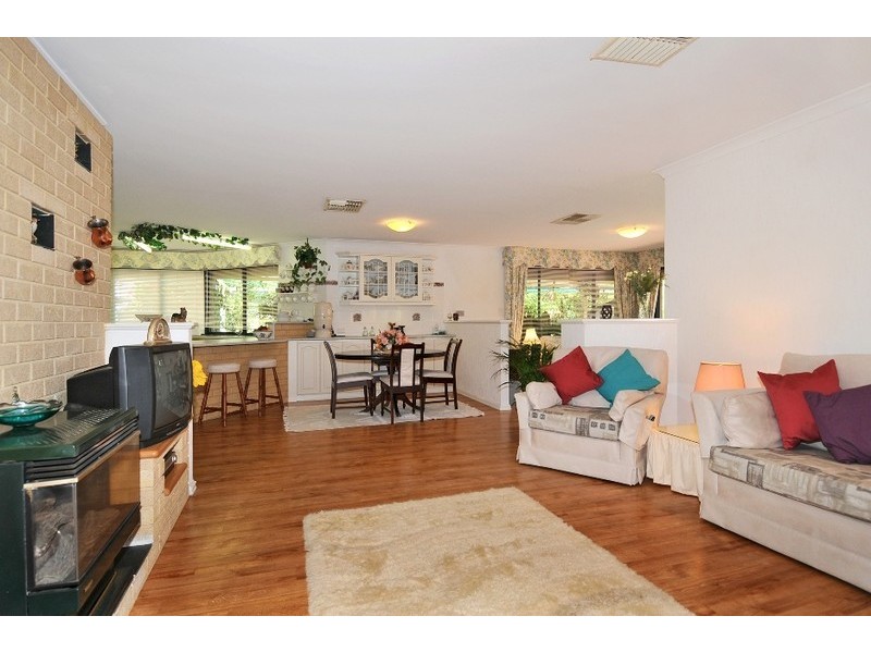 5 Westbourne Pass, Erskine WA 6210