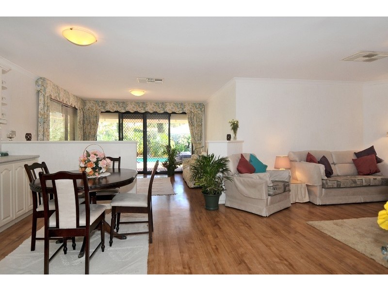 5 Westbourne Pass, Erskine WA 6210