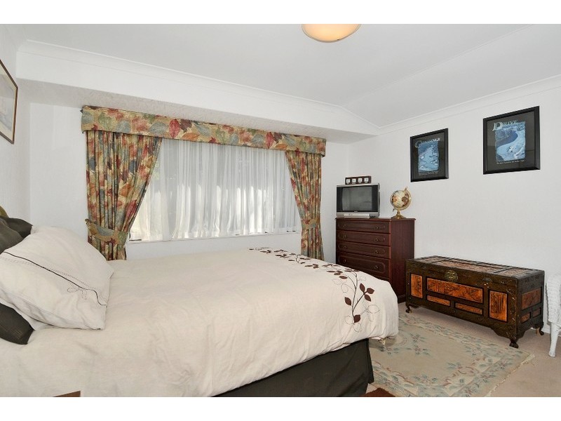 5 Westbourne Pass, Erskine WA 6210