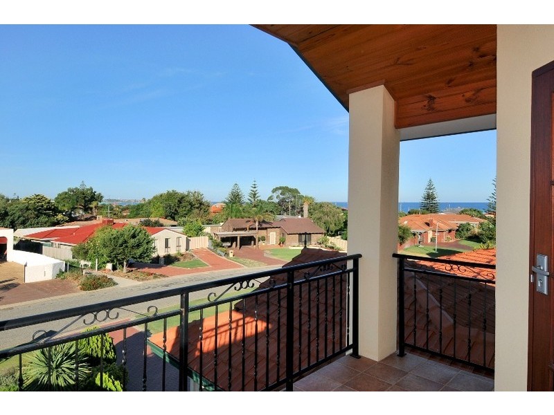 97 Hickman Road, Silver Sands WA 6210