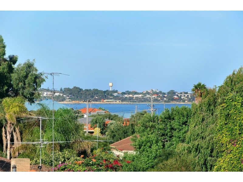 97 Hickman Road, Silver Sands WA 6210