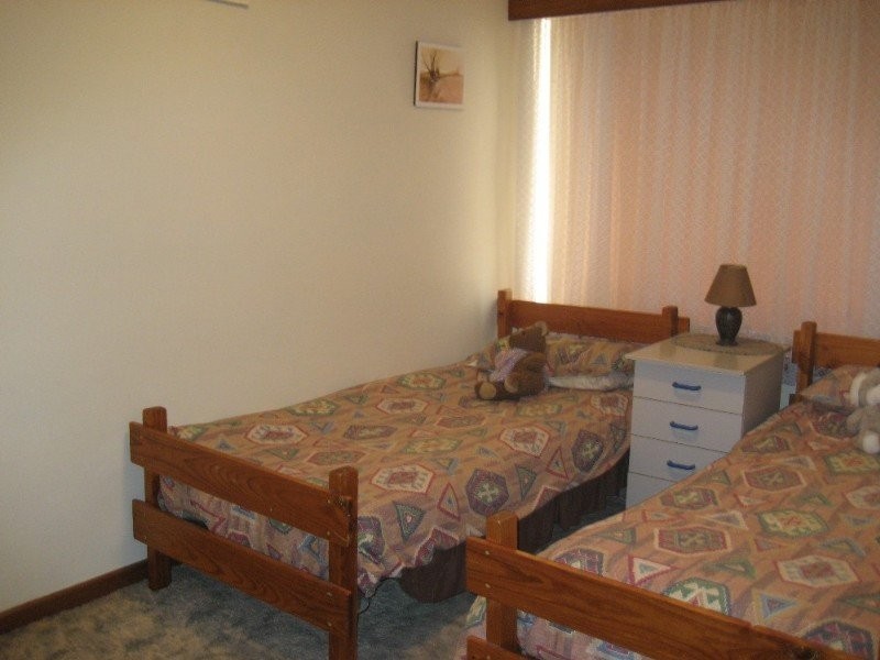 25 Gillark Street, Dudley Park WA 6210