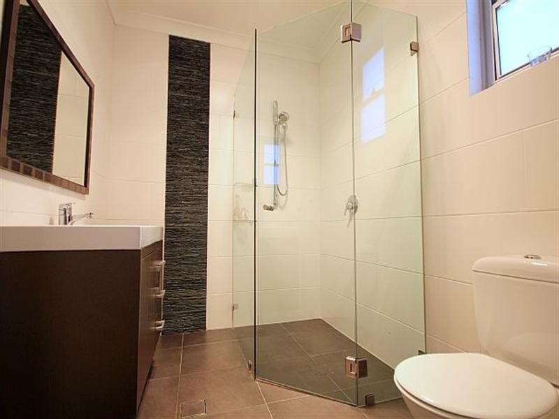 11 Daphne Avenue, Bankstown NSW 2200