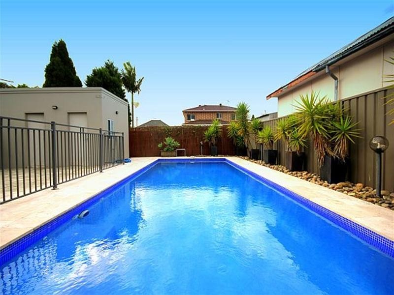 11 Daphne Avenue, Bankstown NSW 2200