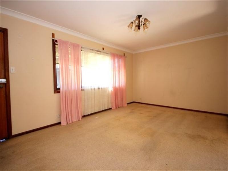 10 Grevillea Road, Chester Hill NSW 2162