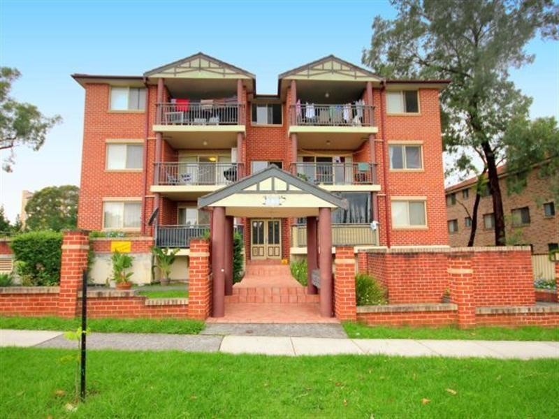 5/13-15 Cairds Avenue, Bankstown NSW 2200