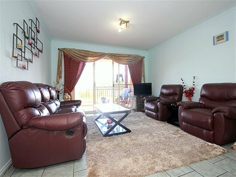 5/13-15 Cairds Avenue, Bankstown NSW 2200