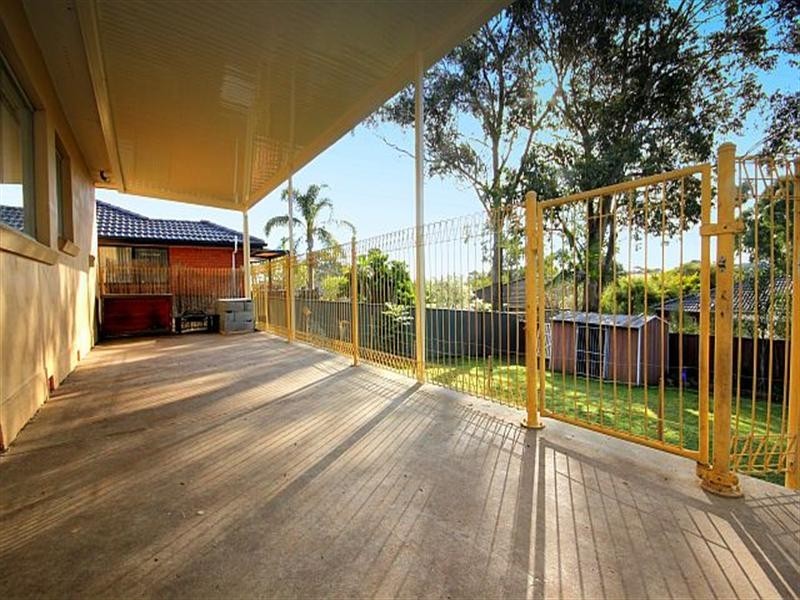 86 Rex Road, Georges Hall NSW 2198