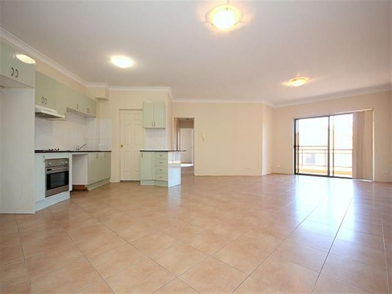 16/28 Meredith Street, Bankstown NSW 2200