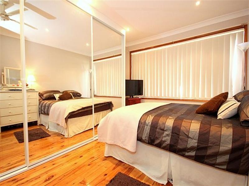 96 Flinders Road, Georges Hall NSW 2198