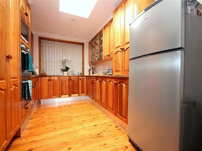 96 Flinders Road, Georges Hall NSW 2198