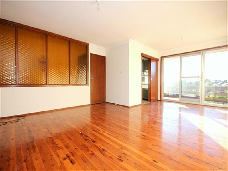 93 Denman Road, Georges Hall NSW 2198