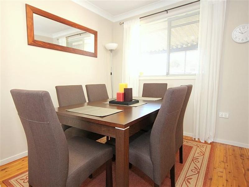 99 Oak Drive, Georges Hall NSW 2198