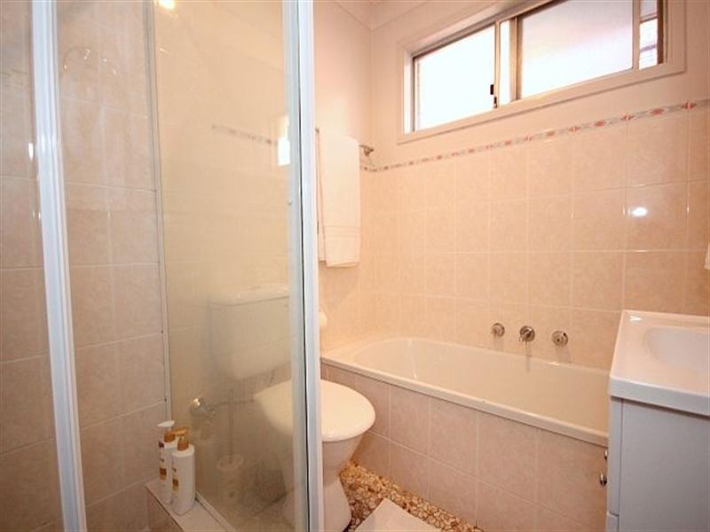 99 Oak Drive, Georges Hall NSW 2198