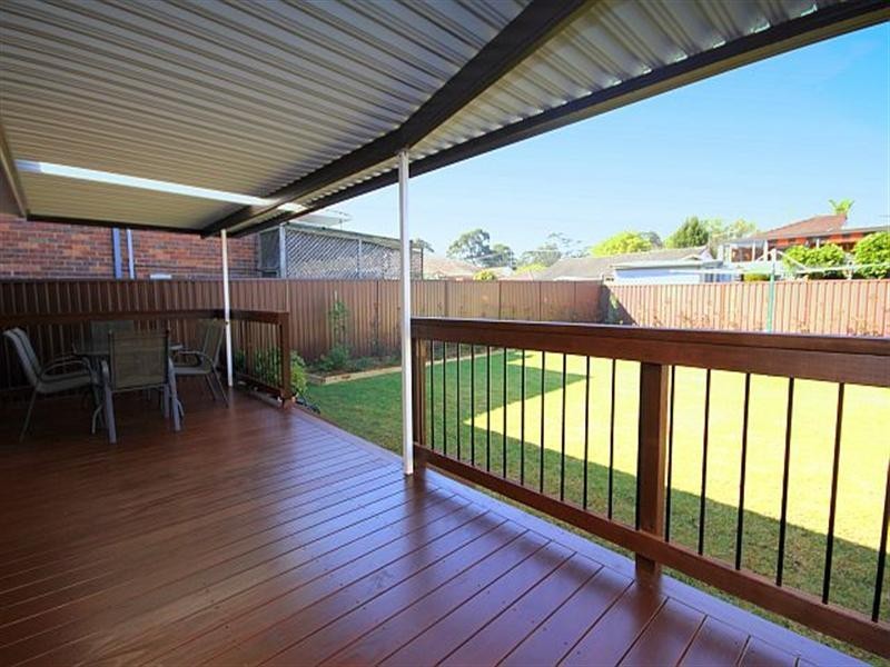 99 Oak Drive, Georges Hall NSW 2198