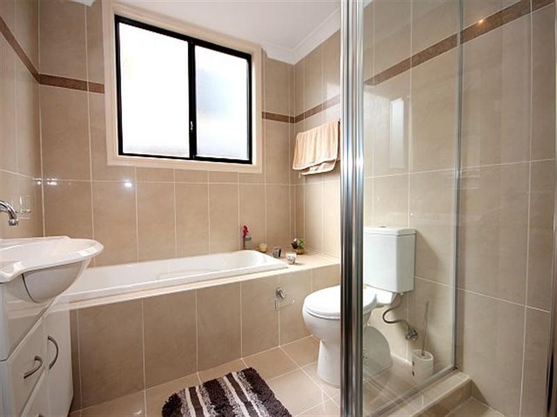 4/8 Jensen Street, Condell Park NSW 2200