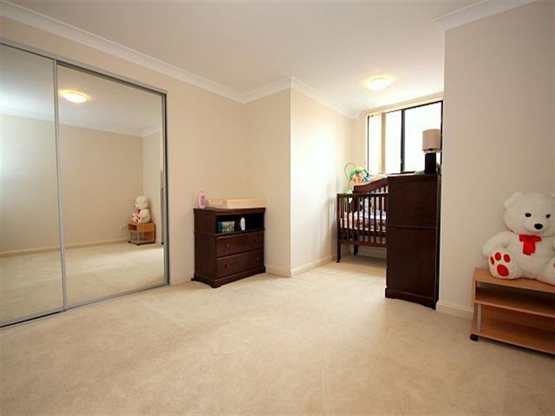 4/8 Jensen Street, Condell Park NSW 2200