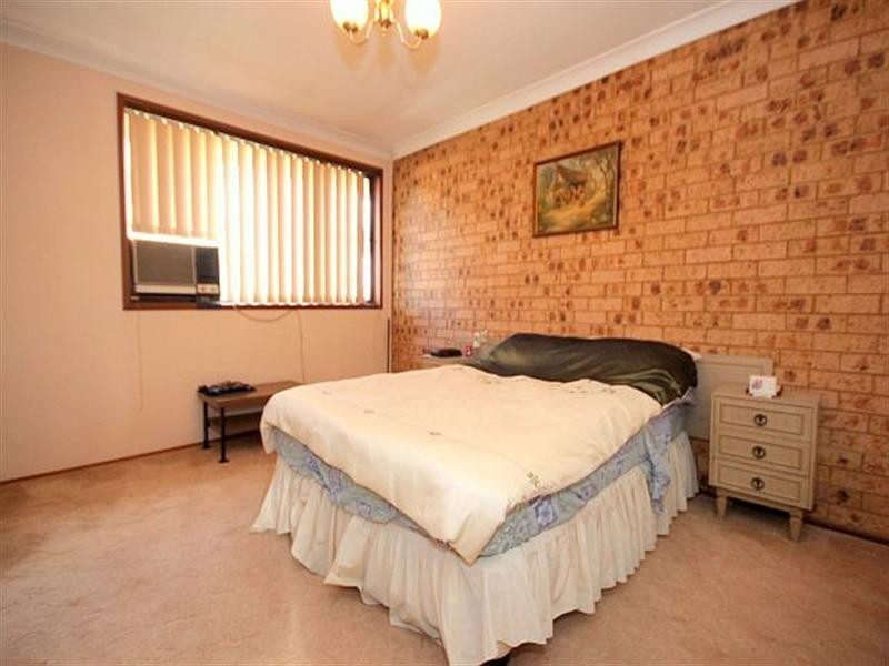 14/221 Old Kent Road, Greenacre NSW 2190