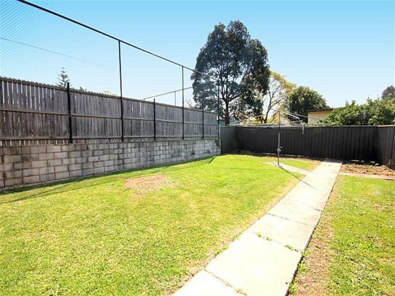 65 Cambridge Avenue, Bankstown NSW 2200