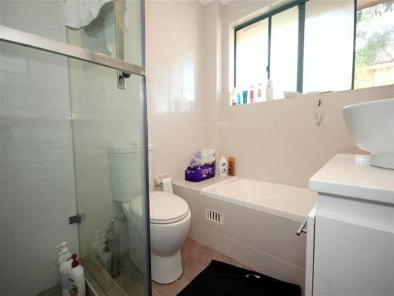 5/94-96 Brancourt Avenue, Yagoona NSW 2199