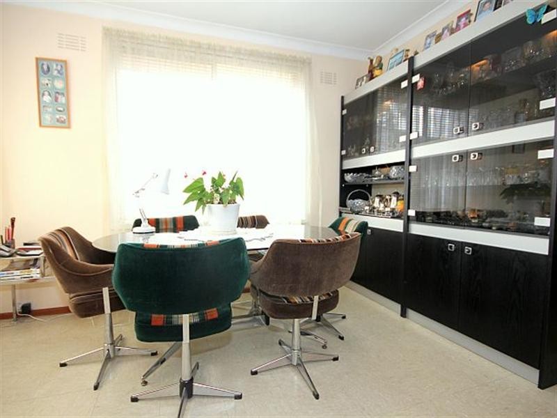 26 Lincoln Road, Georges Hall NSW 2198