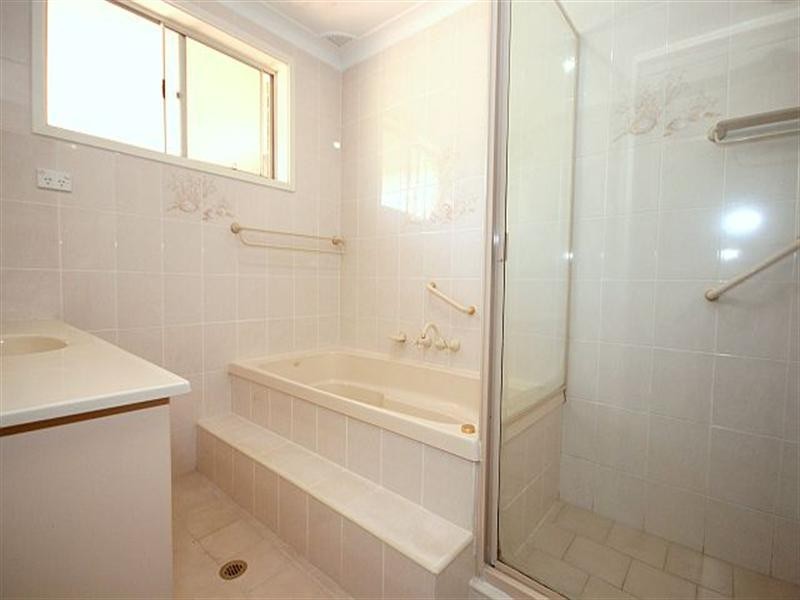 9 Grace Avenue, Condell Park NSW 2200