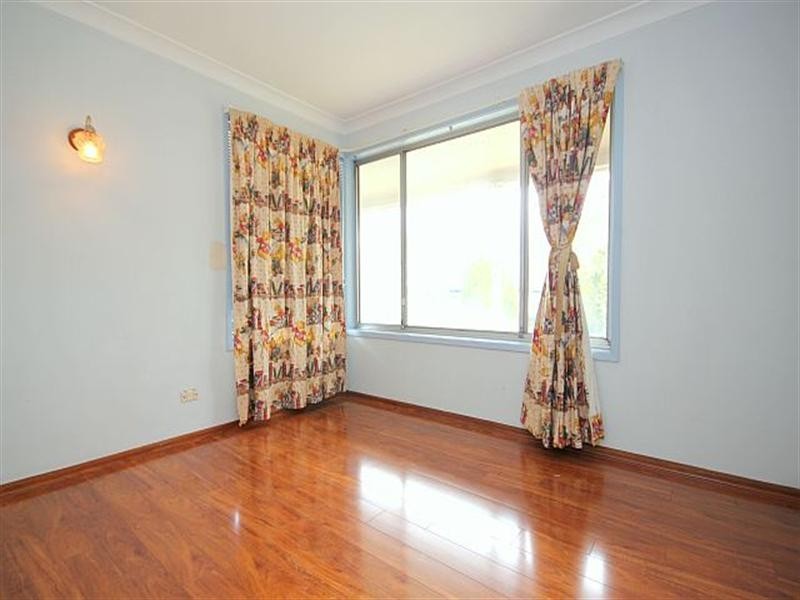 24 Saric Avenue, Georges Hall NSW 2198