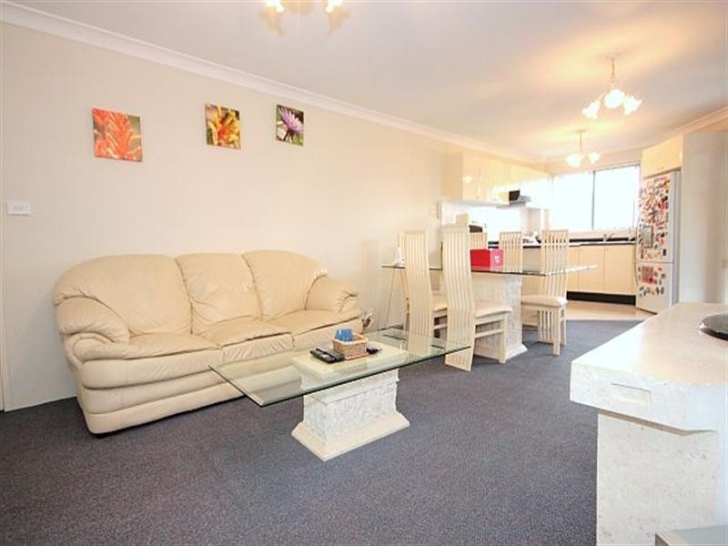 9/365 Hume Highway, Bankstown NSW 2200