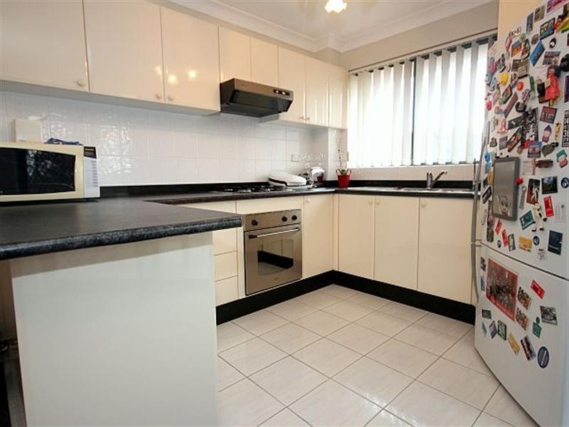 9/365 Hume Highway, Bankstown NSW 2200