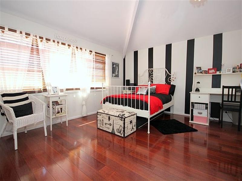 17 Narelle Crescent, Greenacre NSW 2190