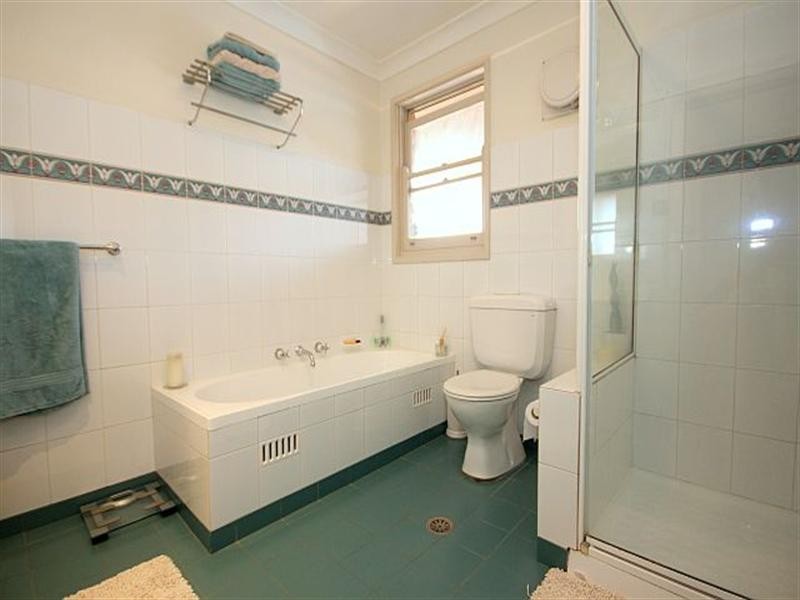 17 Narelle Crescent, Greenacre NSW 2190