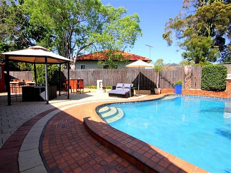 17 Narelle Crescent, Greenacre NSW 2190