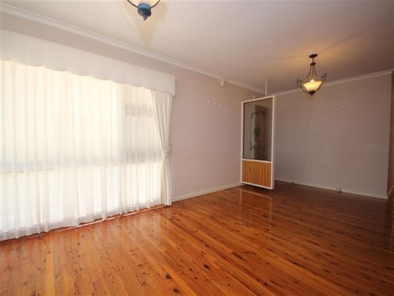 1 Jennings Avenue, Bass Hill NSW 2197